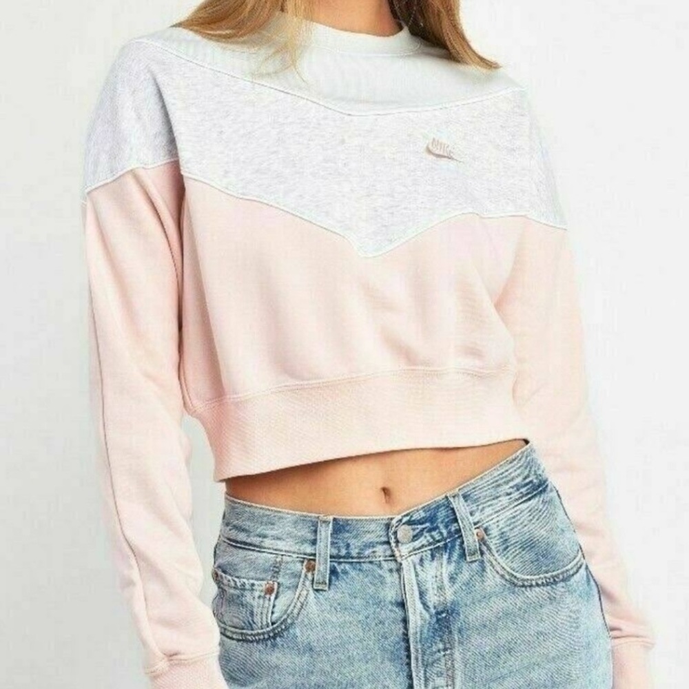Nike Cropped Sweater - Picture 1 of 3